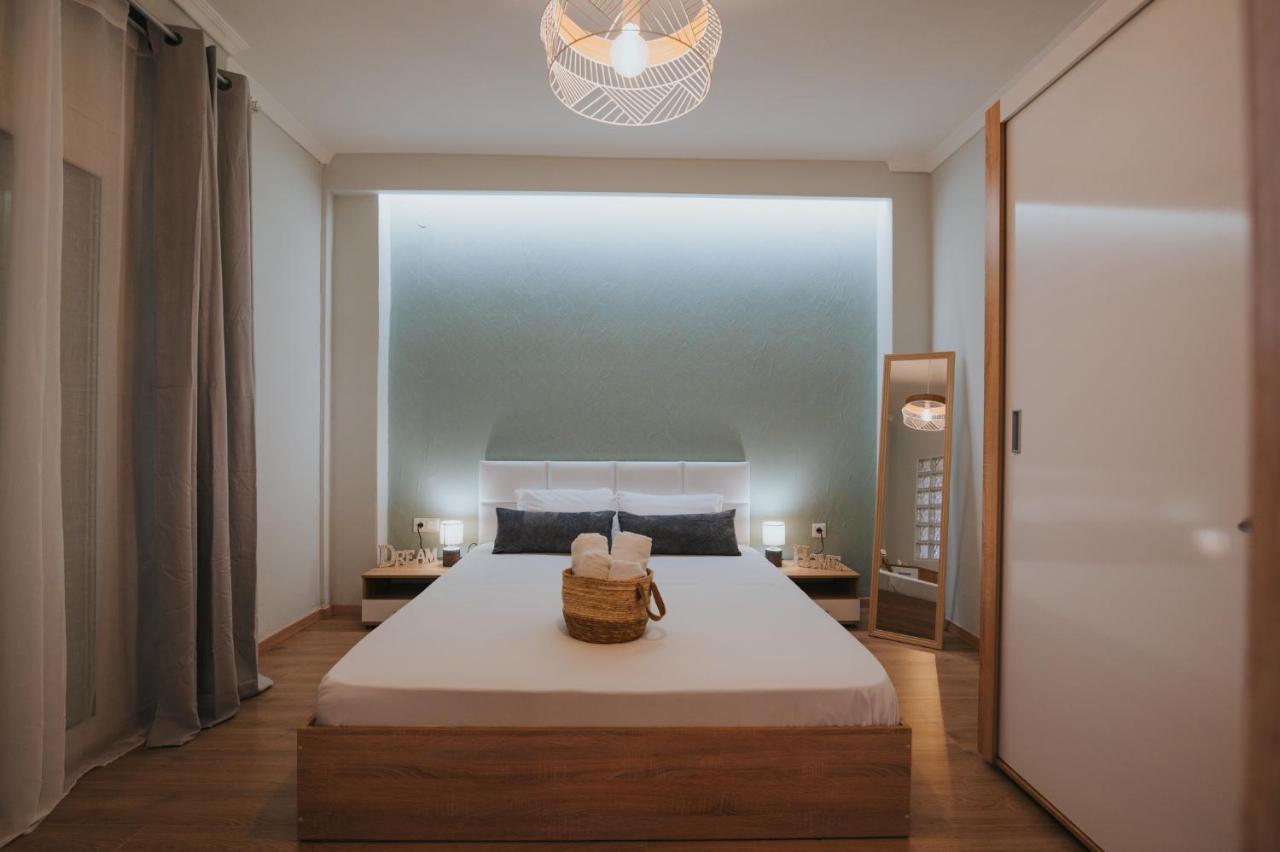 New Cozy By The Sea Apartment