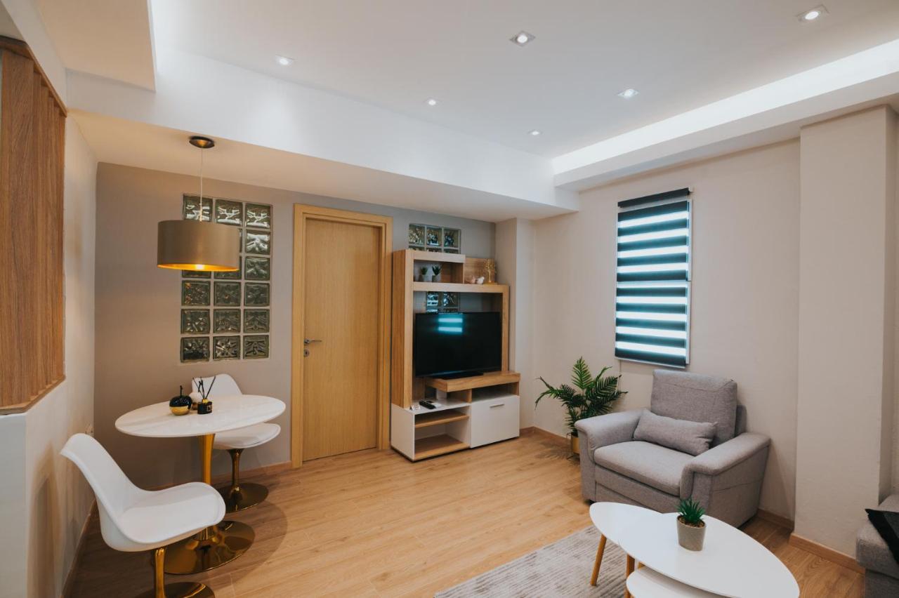 New Cozy By The Sea Apartment Thessaloniki