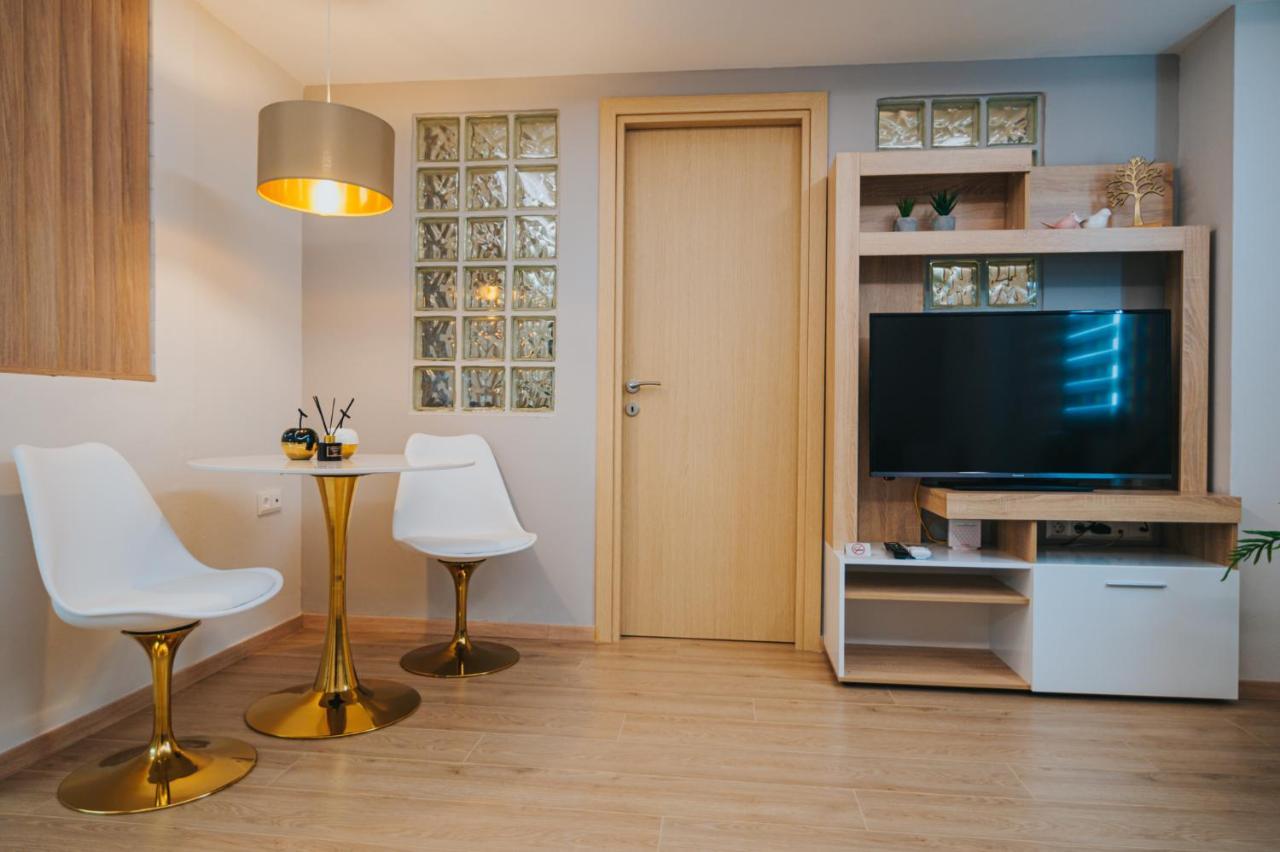 New Cozy By The Sea Apartment Thessaloniki